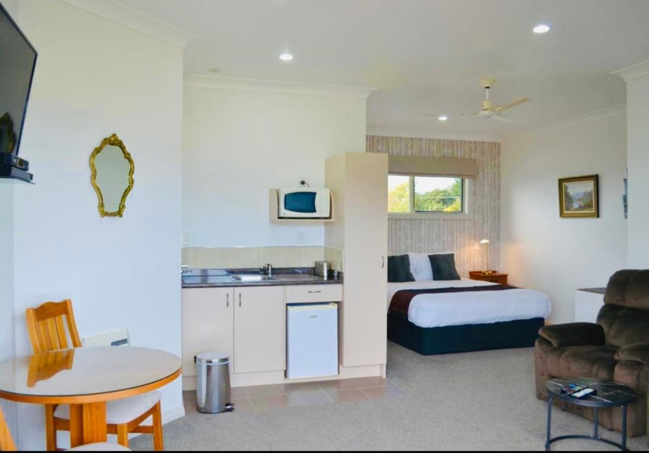 Austin Heights - Kaikoura Bed & Breakfast Екстериор снимка